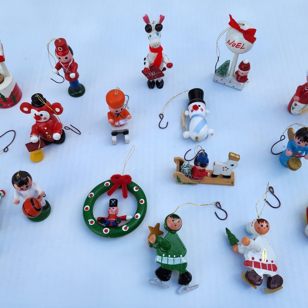 Vintage Christmas Ornaments Taiwan Mini Wooden Hand Painted. Lot of 20
